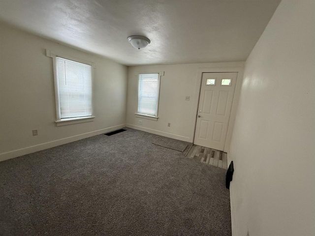 1919 S Wisconsin Avenue, Beloit, WI 53511