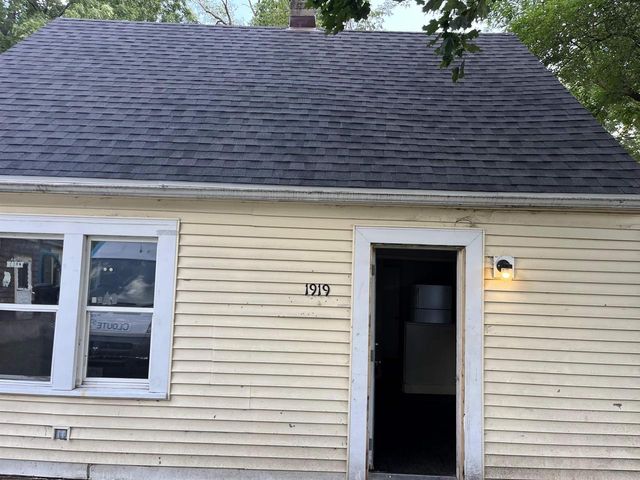 1919 S Wisconsin Avenue, Beloit, WI 53511