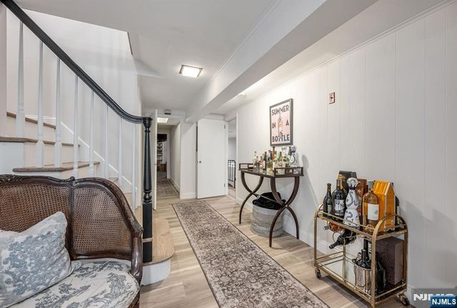 110 Ackerman Avenue, Ho-ho-kus, NJ 07423