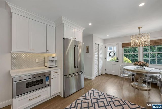110 Ackerman Avenue, Ho-ho-kus, NJ 07423