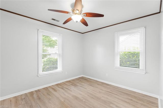 812 Gloss ST, Chesapeake, VA 23322