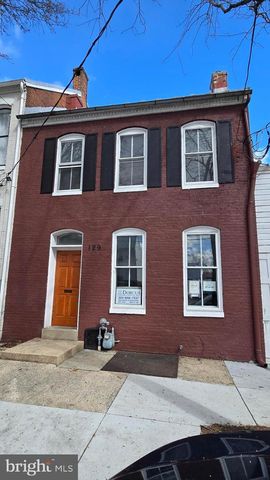 129-A FOURTH ST, Frederick, MD 21701