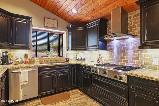 4986 N OLD SPRUCE Drive, Pine, AZ 85544