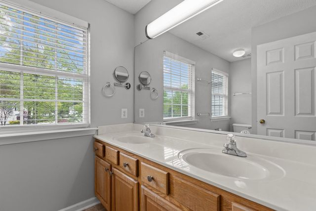 5316 Corinthian Way, Raleigh, NC 27607