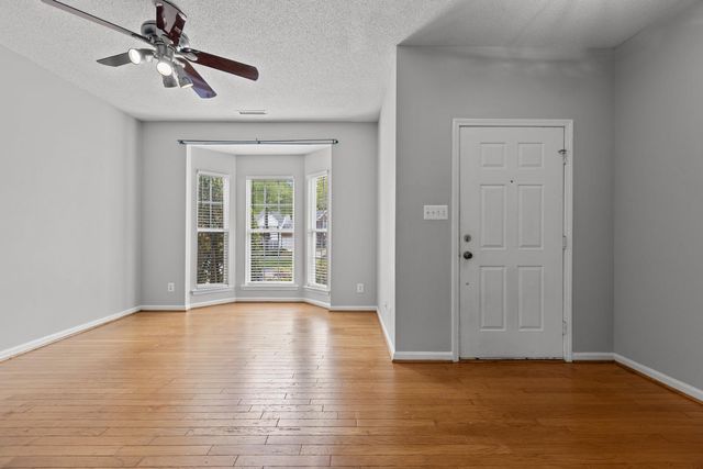 5316 Corinthian Way, Raleigh, NC 27607