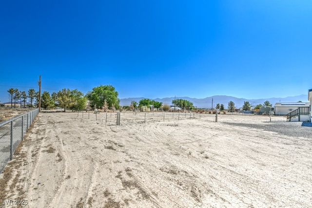 1700 Gee Street, Pahrump, NV 89060