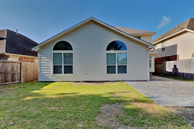 21549 Duke Alexander Drive, Kingwood, TX 77339