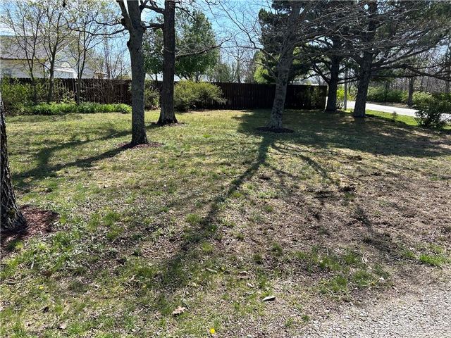 7239 Orchard Point, Harrison, AR 72601