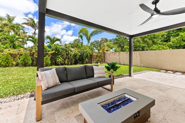 829 NE 17th Street, Fort Lauderdale, FL 33305