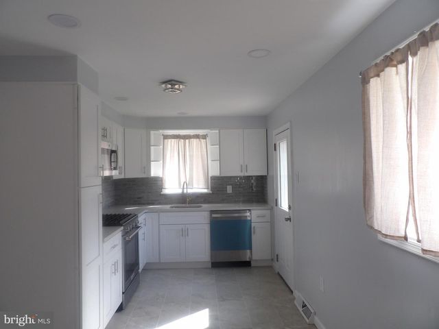 7603 OAK LANE RD, Cheltenham, PA 19012