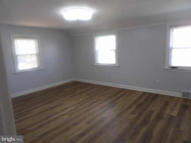 7603 OAK LANE RD, Cheltenham, PA 19012