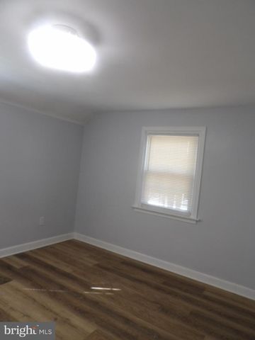 7603 OAK LANE RD, Cheltenham, PA 19012