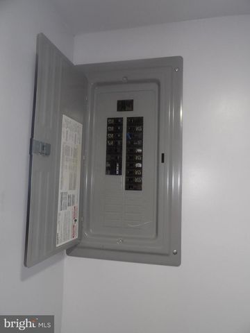 7603 OAK LANE RD, Cheltenham, PA 19012