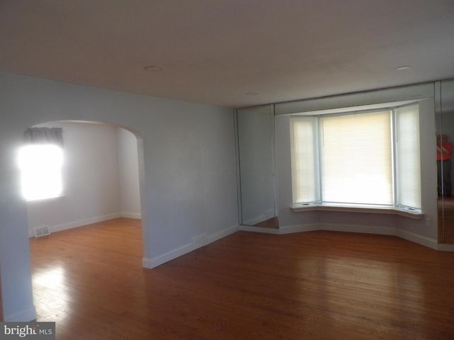 7603 OAK LANE RD, Cheltenham, PA 19012