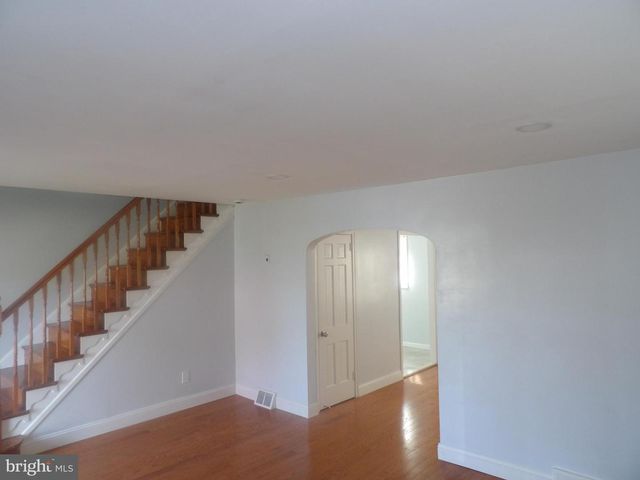 7603 OAK LANE RD, Cheltenham, PA 19012