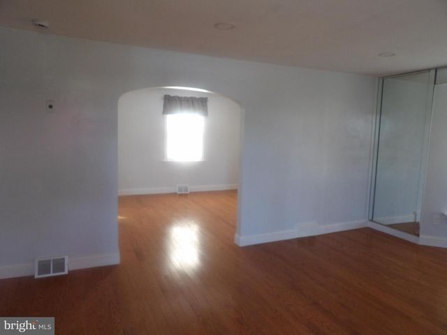 7603 OAK LANE RD, Cheltenham, PA 19012