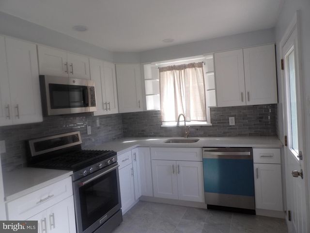 7603 OAK LANE RD, Cheltenham, PA 19012