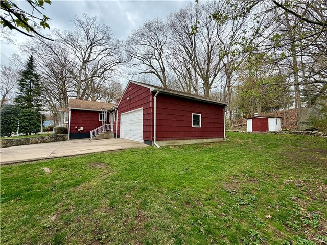 49 Williams Street, Lincoln, RI 02865