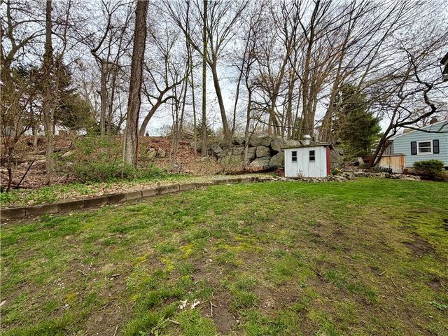 49 Williams Street, Lincoln, RI 02865