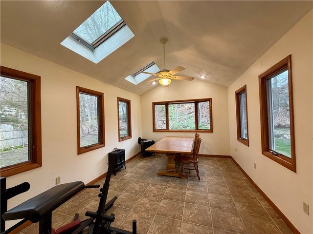 49 Williams Street, Lincoln, RI 02865