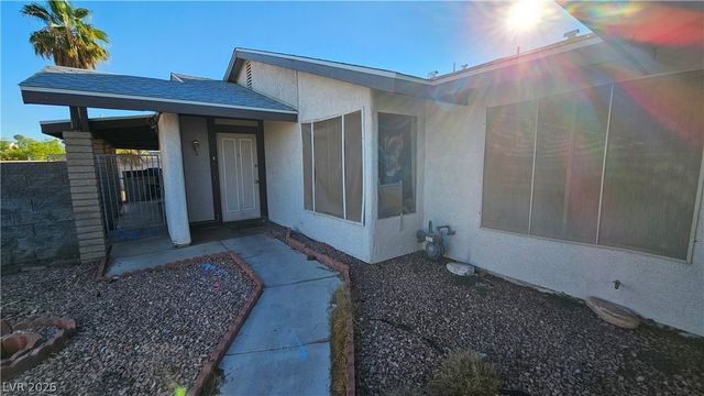 6777 Ledgewood Drive, Las Vegas, NV 89103