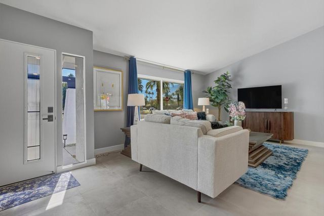 1820 E Park Drive, Palm Springs, CA 92262