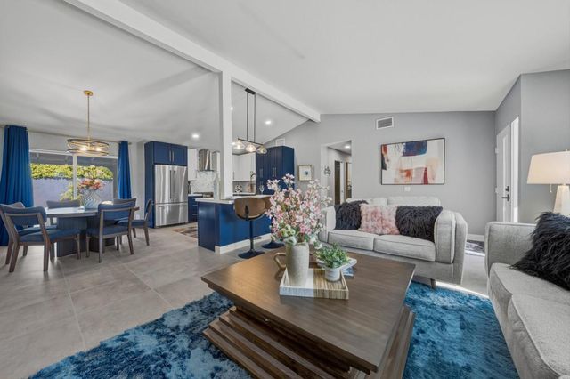 1820 E Park Drive, Palm Springs, CA 92262