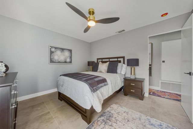 1820 E Park Drive, Palm Springs, CA 92262