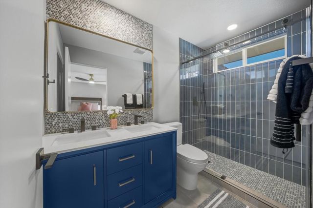 1820 E Park Drive, Palm Springs, CA 92262