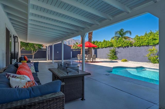 1820 E Park Drive, Palm Springs, CA 92262