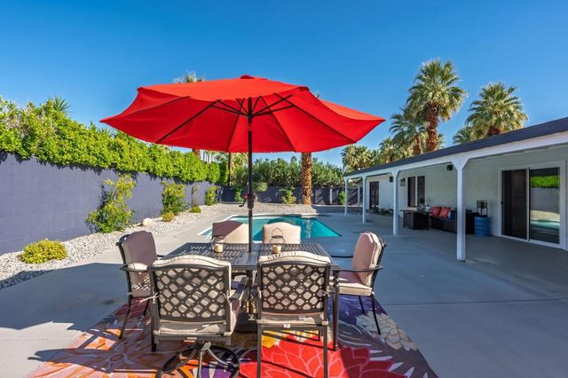 1820 E Park Drive, Palm Springs, CA 92262