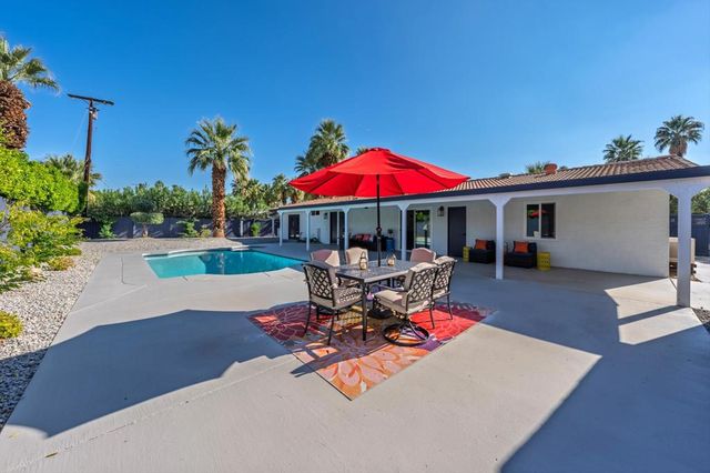 1820 E Park Drive, Palm Springs, CA 92262