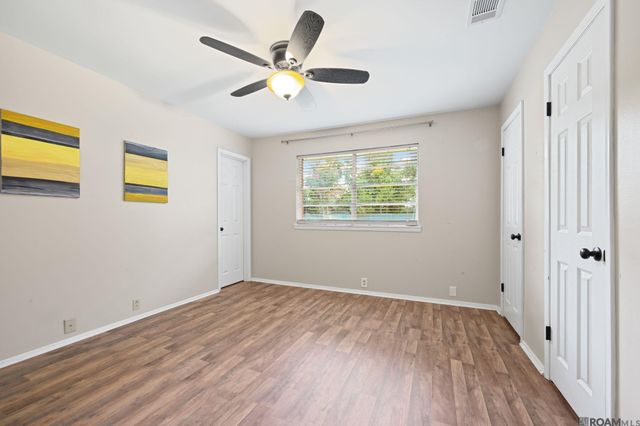 9346 Rainford Rd, Baton Rouge, LA 70810