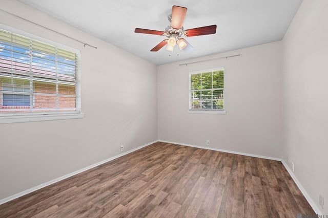 9346 Rainford Rd, Baton Rouge, LA 70810