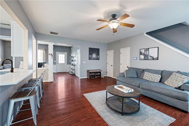 1211 Astastula Way, Woodstock, GA 30188