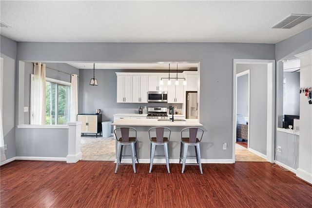1211 Astastula Way, Woodstock, GA 30188