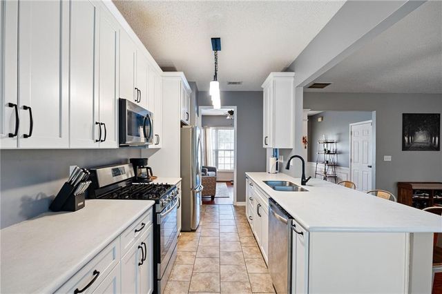 1211 Astastula Way, Woodstock, GA 30188