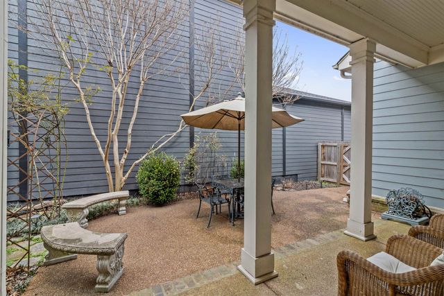 532 MONTEIGNE BLVD, Memphis, TN 38103