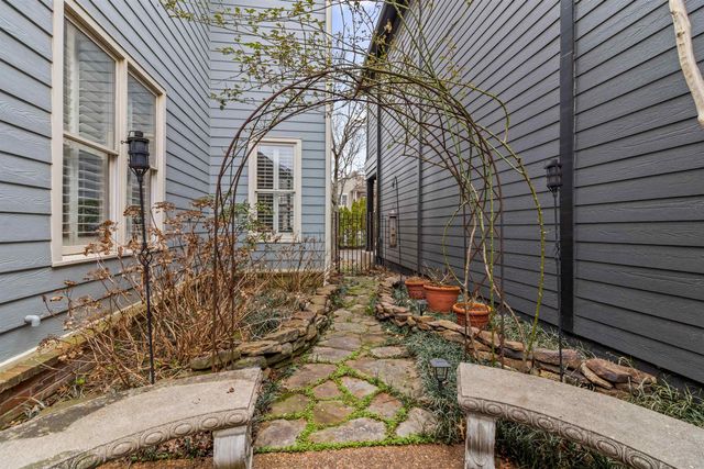 532 MONTEIGNE BLVD, Memphis, TN 38103