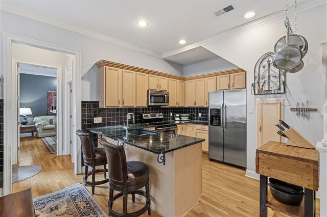 532 MONTEIGNE BLVD, Memphis, TN 38103