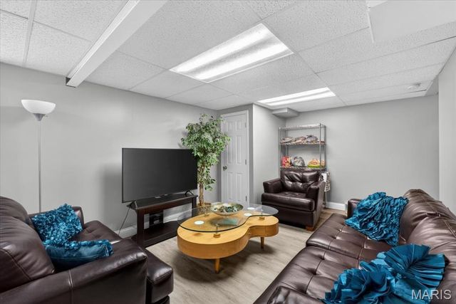 1330 Parmer Drive, Florissant, MO 63031