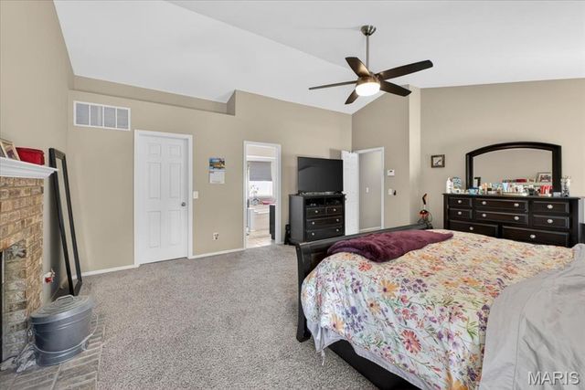 1330 Parmer Drive, Florissant, MO 63031