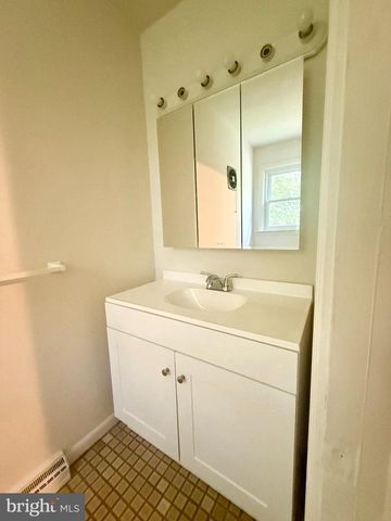 938 N KORFF DR, Vineland, NJ 08360