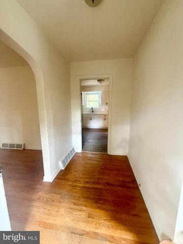 938 N KORFF DR, Vineland, NJ 08360
