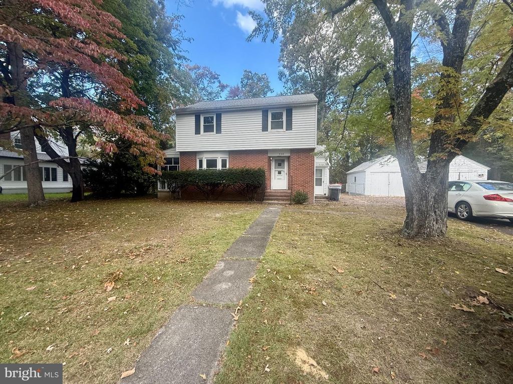 938 N KORFF DR, Vineland, NJ 08360