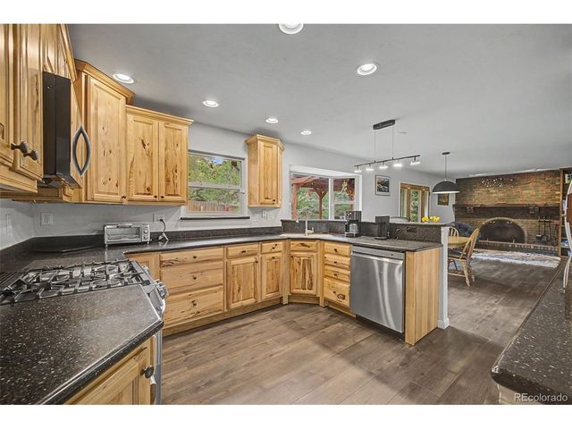 130 E Mikado Dr, Colorado Springs, CO 80919
