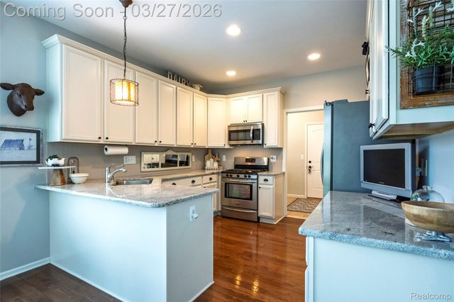 26727 Wilton Court, Lyon Charter Township, MI 48165