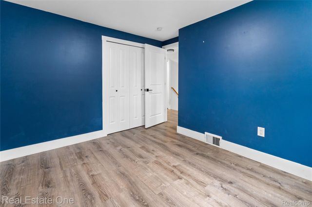 901 Judith Street, Westland, MI 48186