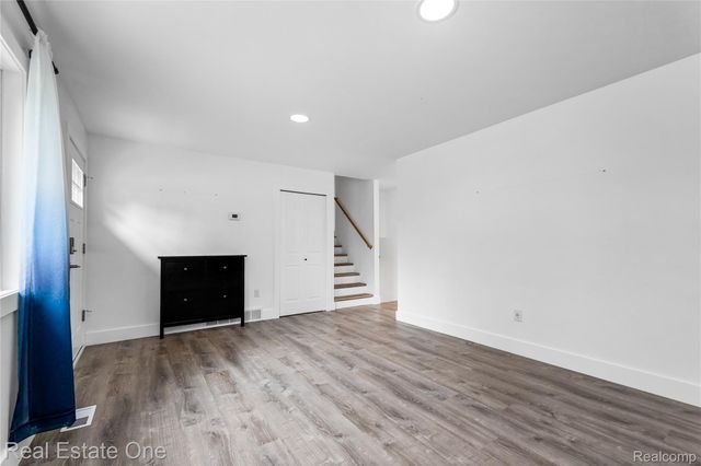 901 Judith Street, Westland, MI 48186