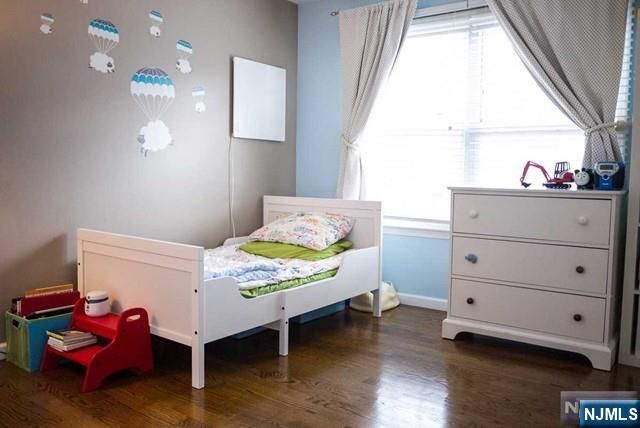 8 Markham Circle, Englewood, NJ 07631